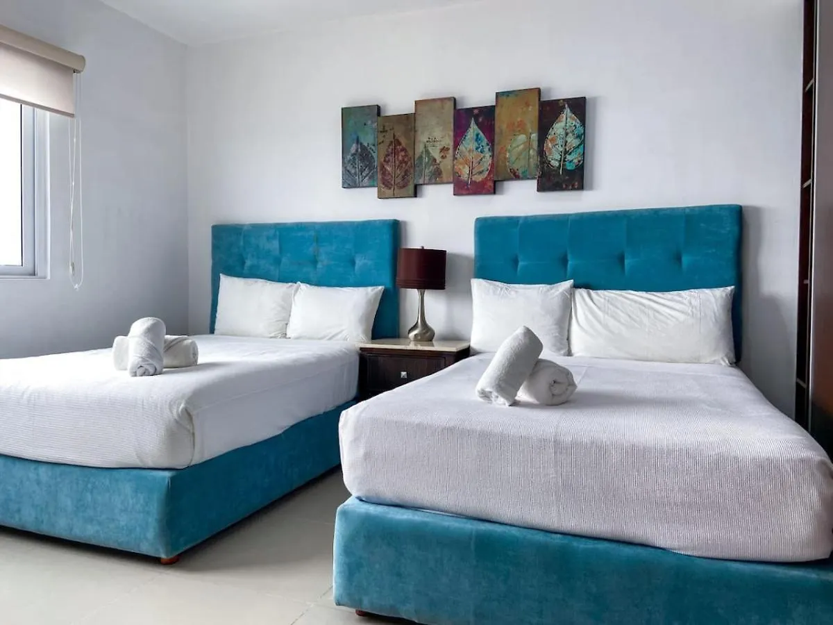 Апартаменты Downtown 6Br Ph With 2 Private Jacuzzi For Large Groups Плая-дель-Кармен Мексика