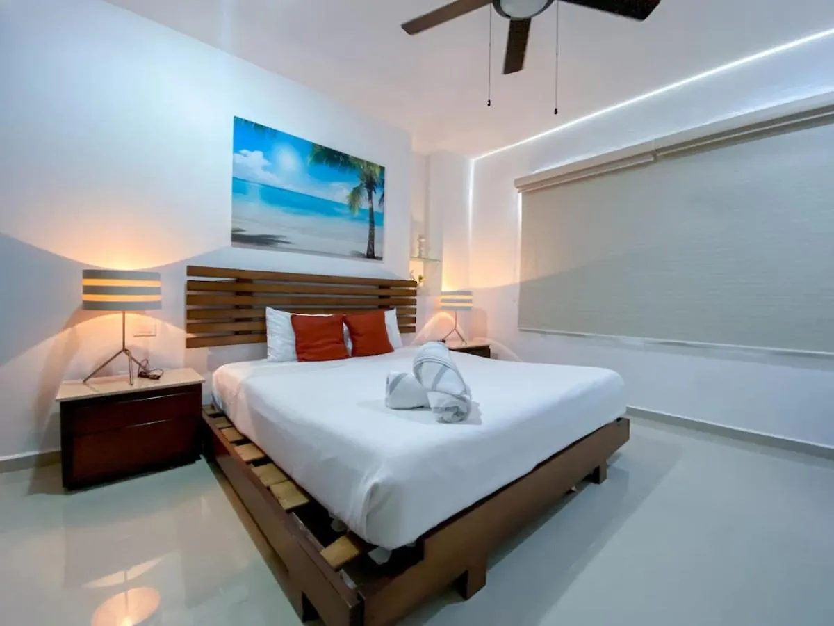 Downtown 6Br Ph With 2 Private Jacuzzi For Large Groups Apartment Playa del Carmen