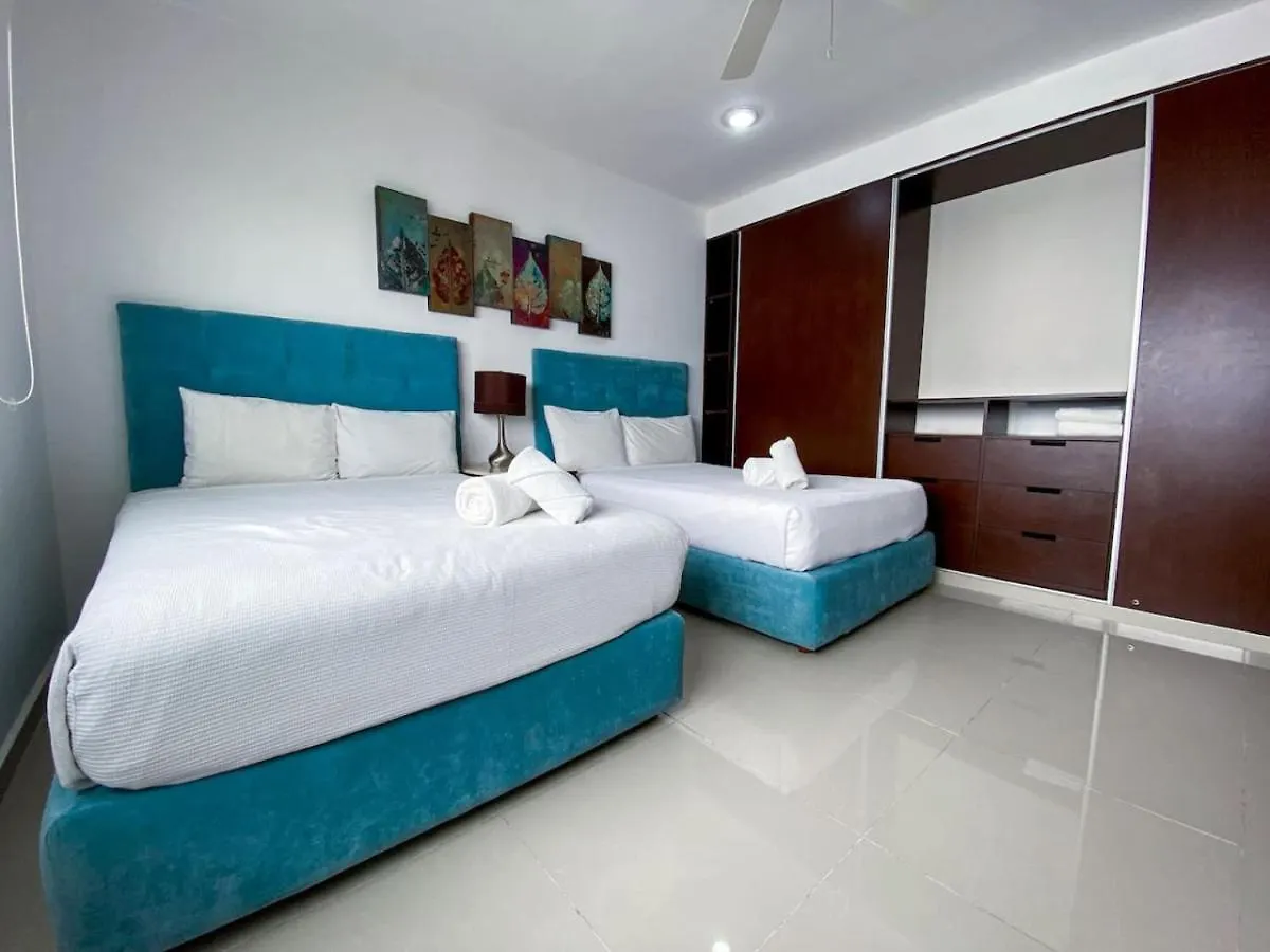 Downtown 6Br Ph With 2 Private Jacuzzi For Large Groups Apartment Playa del Carmen Mexico