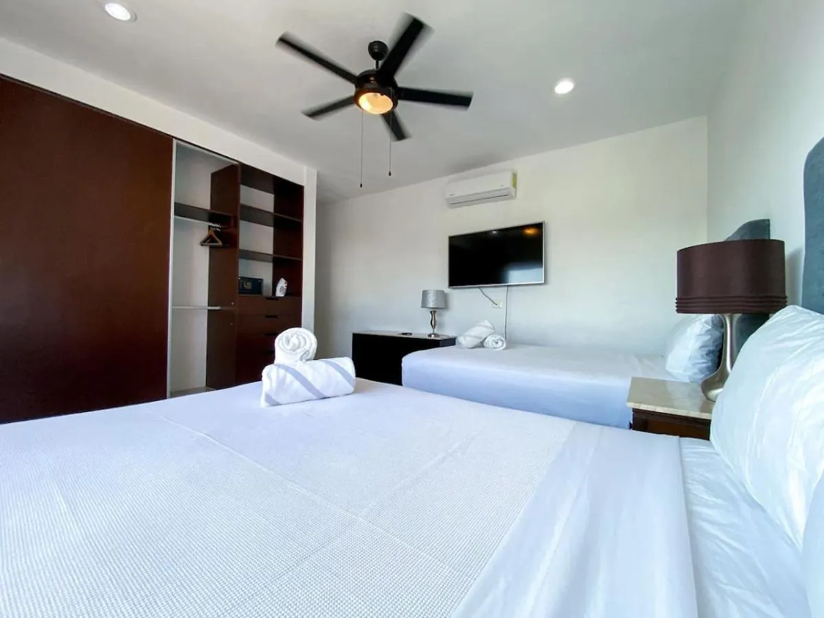 Downtown 6Br Ph With 2 Private Jacuzzi For Large Groups Apartment Playa del Carmen