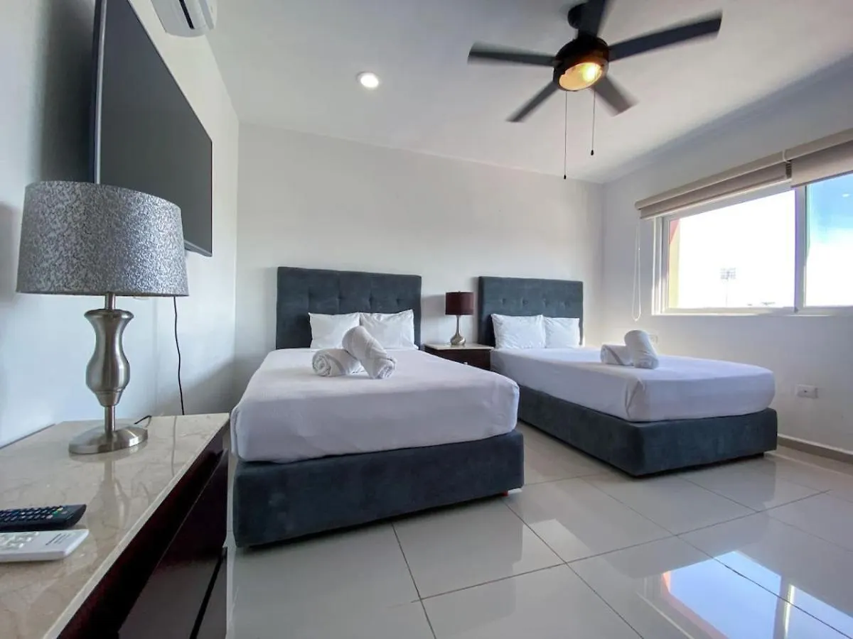 Downtown 6Br Ph With 2 Private Jacuzzi For Large Groups Apartment Playa del Carmen
