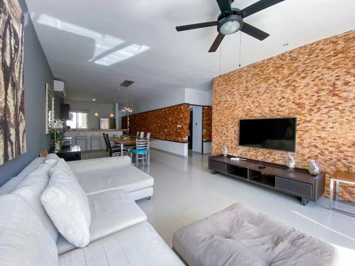 Downtown 6Br Ph With 2 Private Jacuzzi For Large Groups Apartment Playa del Carmen